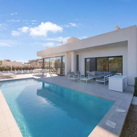 Villa Belvilla By Oyo Ciruelo - Golf Colinas