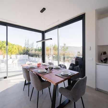 Belvilla By Oyo Ciruelo - Golf Colinas Villa *
